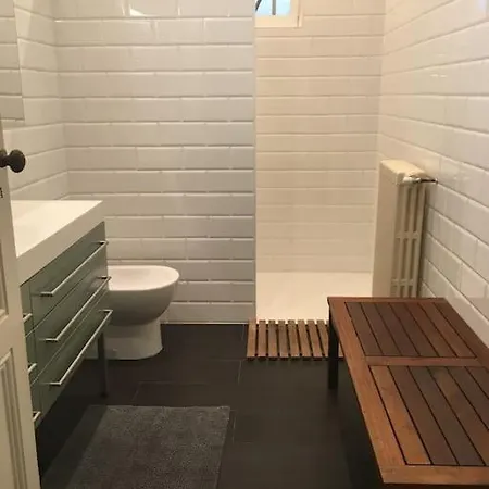 Maison Standing Avec Jardin 10mn De Bordeaux Casa de Férias