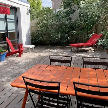 Maison Standing Avec Jardin 10mn De Bordeaux *